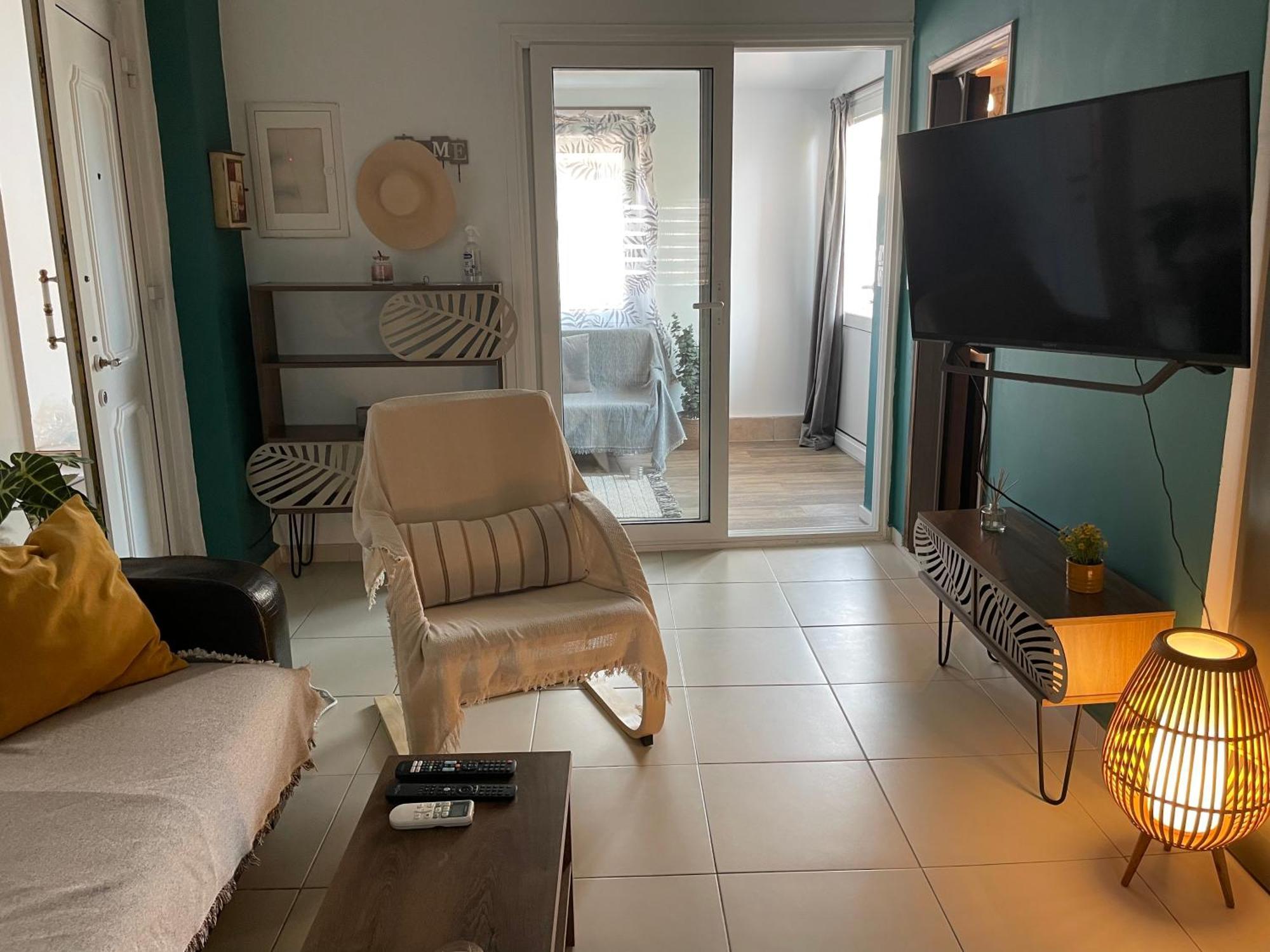 Lux Apartment 10M From Center アレクサンドルポリス エクステリア 写真